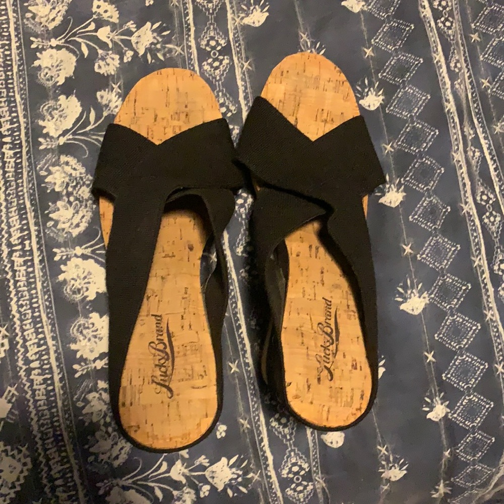 Lucky Brand Wedge Sandals